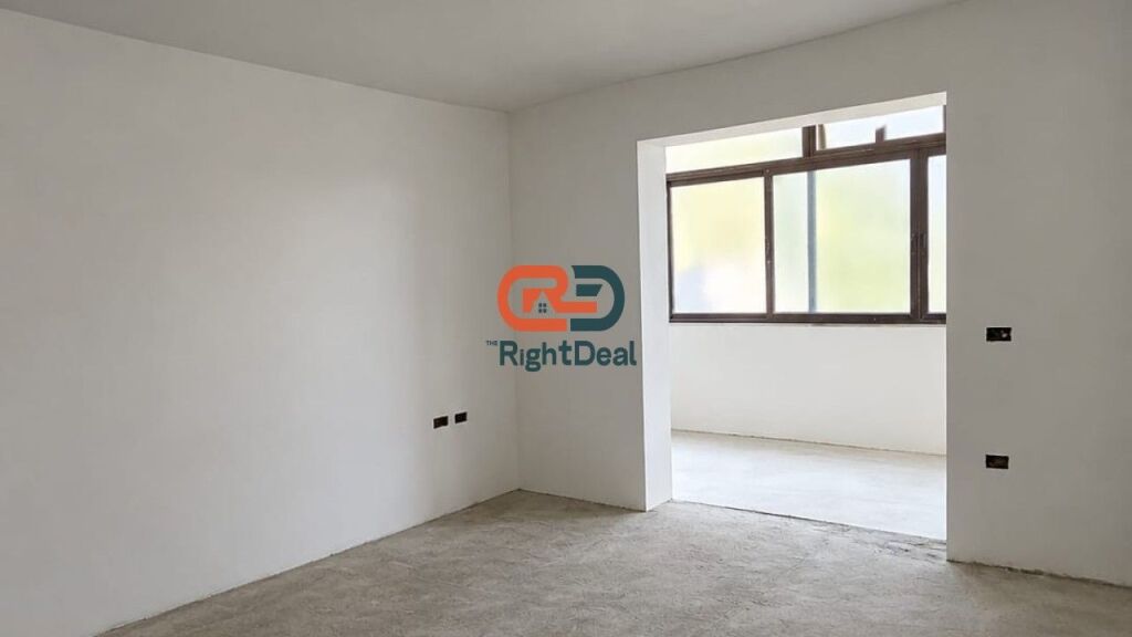 At Myslym Shyri, Apartment 3+1+2 for Sale, Fully Invested and with Ideal Location!!!
