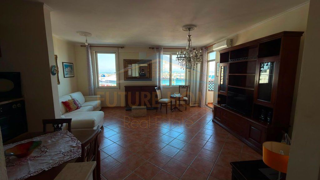 Qira, Apartament 2+1+2, Vollga