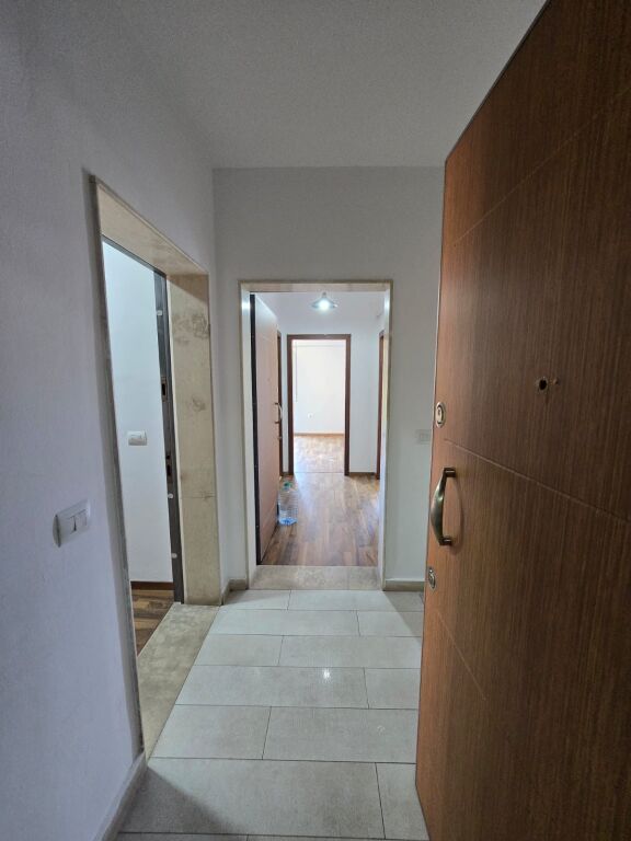 Office space for rent at 21 Dhjetori !