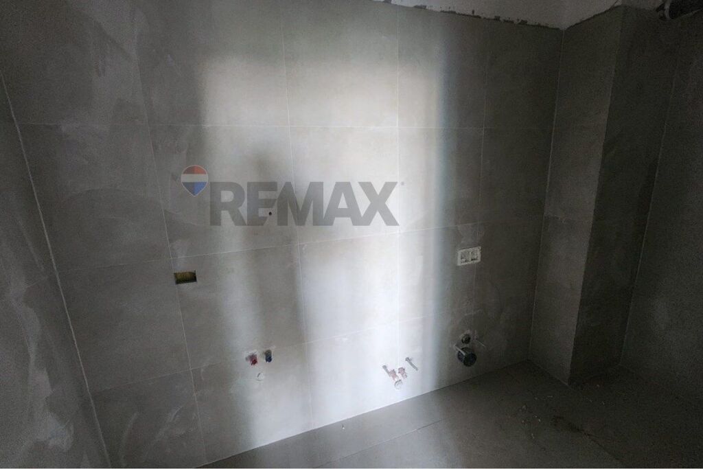 Apartament 2+1 per shitje Square 21