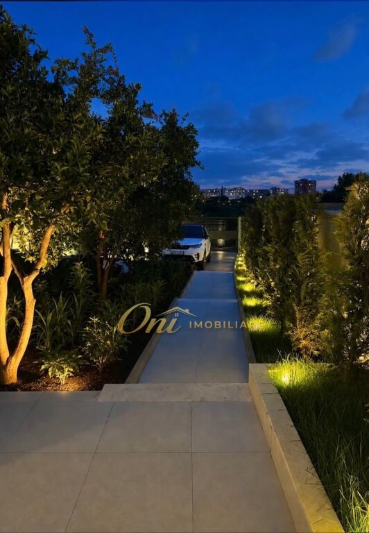 FRESK, VILLA 2 FLOORS FOR SALE