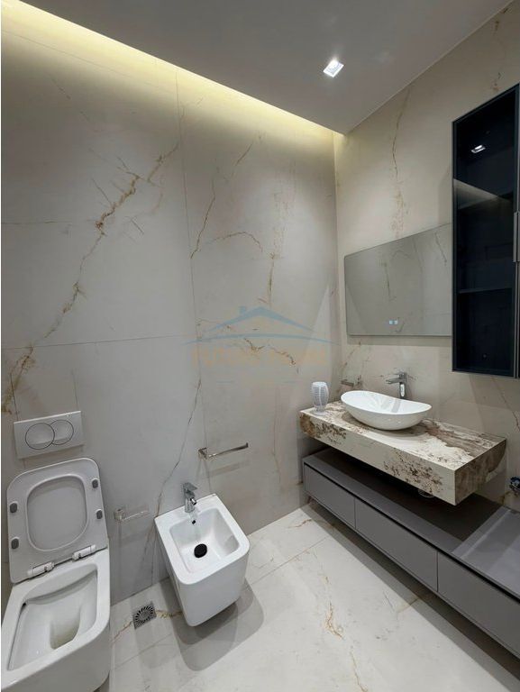 Qera , Apartament 2+1+Post Parkimi , Liqeni i thate , Tirane