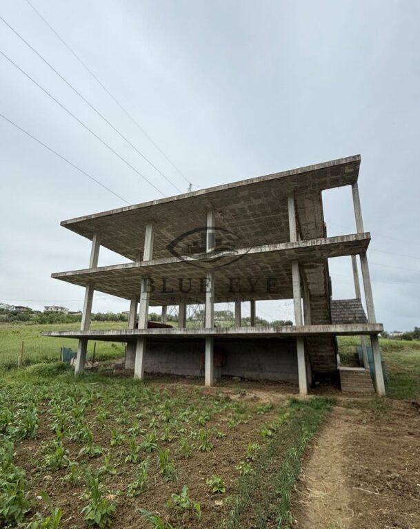 Casa a schiera di 3 piani in vendita ad Arapaj Durrës!
