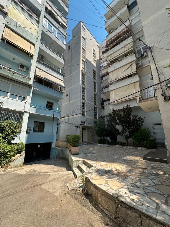 In vendita 2 Appartamenti (2+1 e 1+1) ( Ex stazione di  )