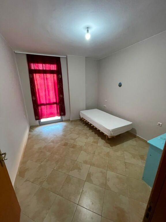 📌Apartament 2+1+2 tualete me qira – Yzberisht !