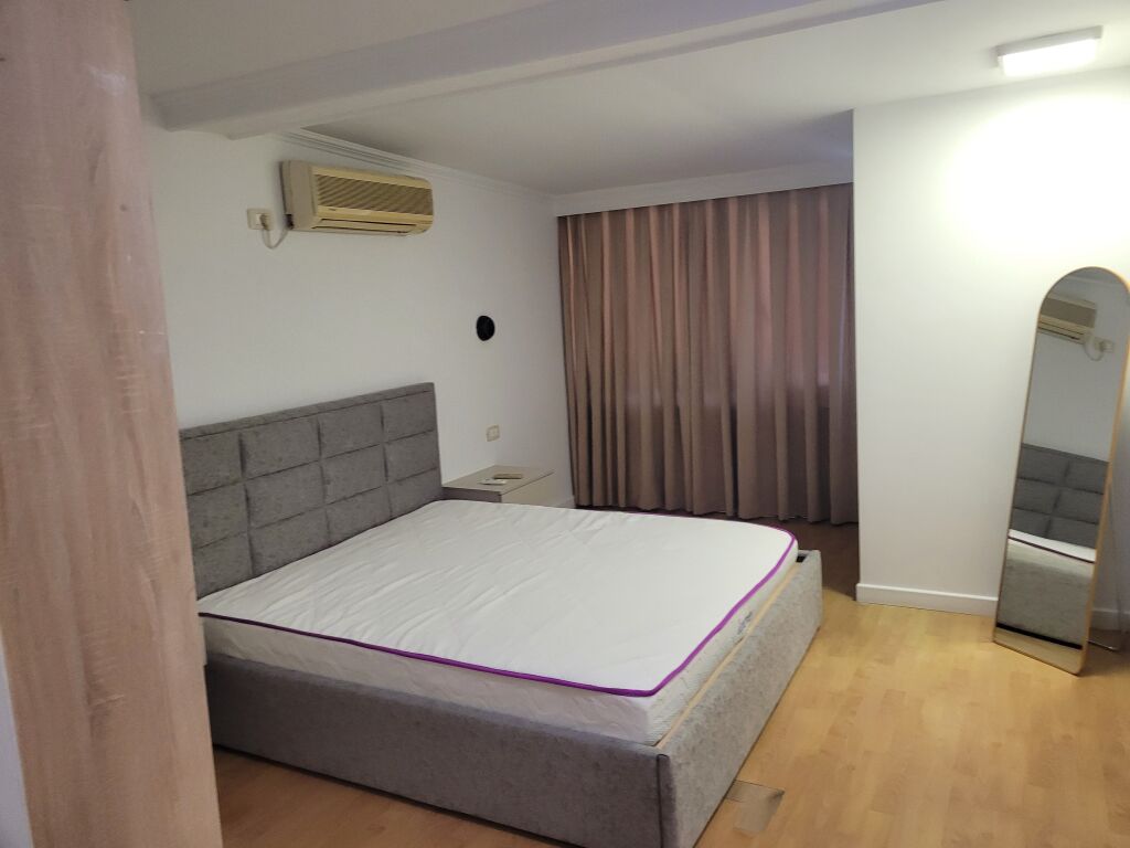 JEPET ME QERA APARTAMENT 2+1 – PRANË PRESIDENCËS