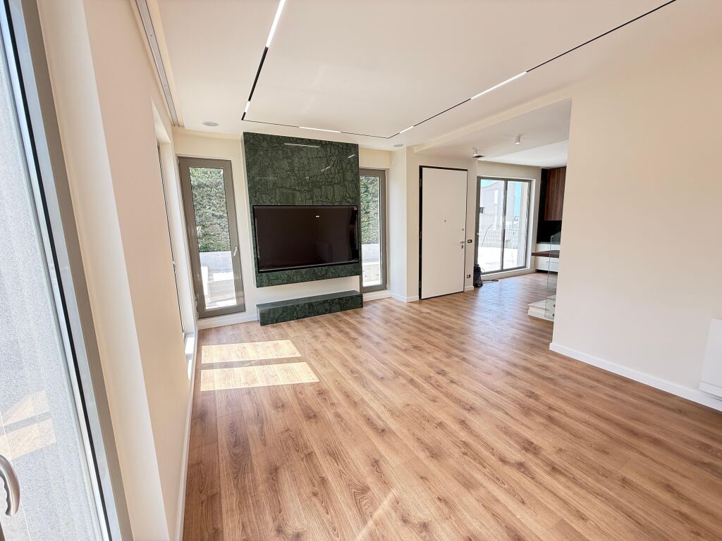 🏡 VILË PREMIUM ME QIRA – GREEN VALLEY RESIDENCE