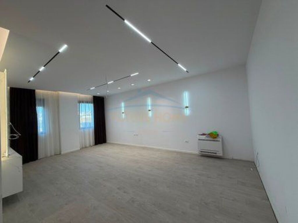 Qera , Apartament 2+1 , Liqeni i thate , Tirane