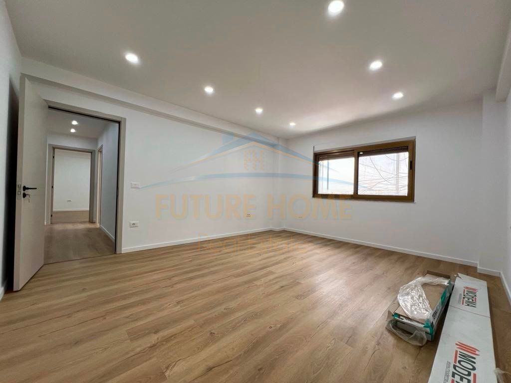 For Rent, Office Space, Willson Square, Tirana