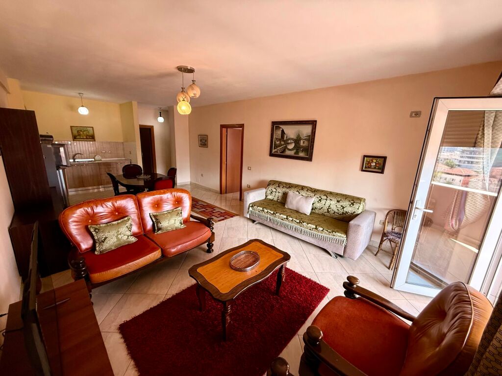 📣 APPARTAMENTO 1+1 IN AFFITTO ✨📍 Via “Siri Kodra”, all'interno del Piccolo Anello, vicino al Mercato “Xhangolli”