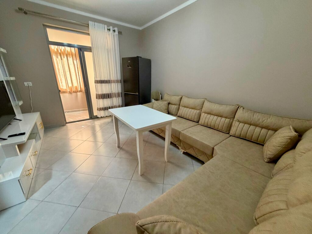 📣 QERA Apartament 2+1 📍 Prane Kryqezimit Te 21-Dhjetorit ✨