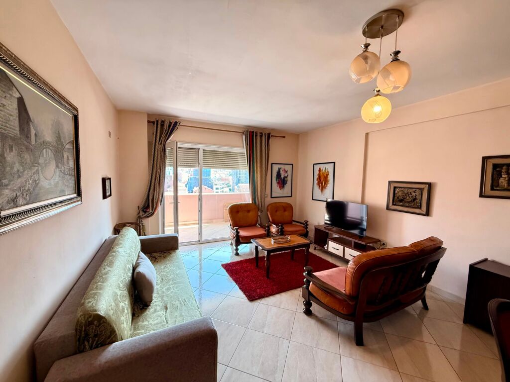 📣 APPARTAMENTO 1+1 IN AFFITTO ✨📍 Via “Siri Kodra”, all'interno del Piccolo Anello, vicino al Mercato “Xhangolli”