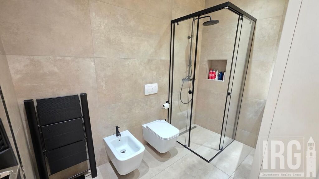 Apartament 3+1+2 Premium per shitje. Lake View Residences Rr Kosovareve.