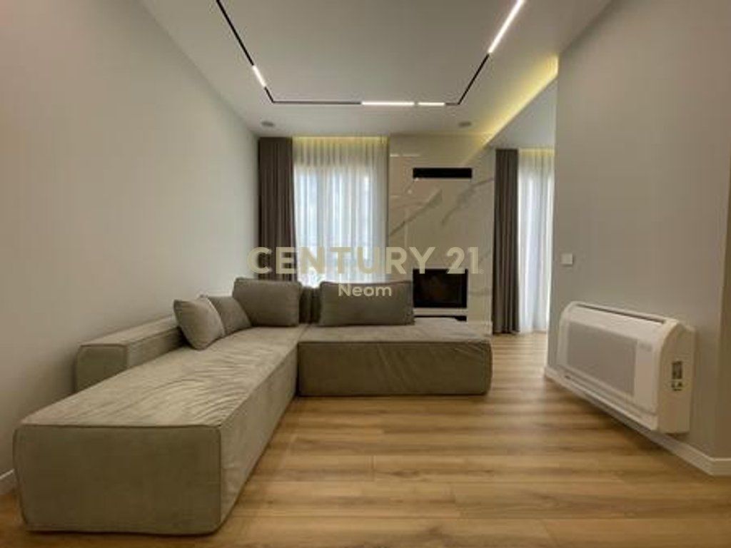 QIRA, APARTAMENT PREMIUM 1+1 me POST PARKIMI
