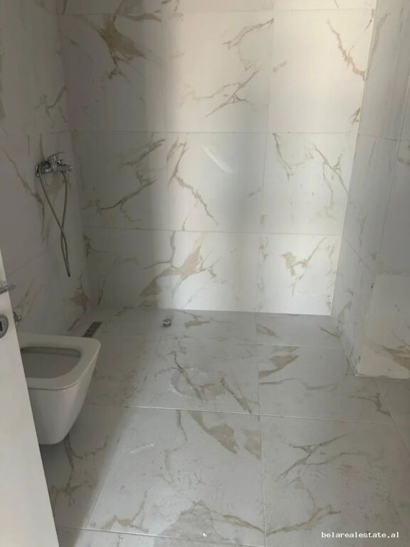 Office for rent at Univers City (ID BZ21035) Tirane
