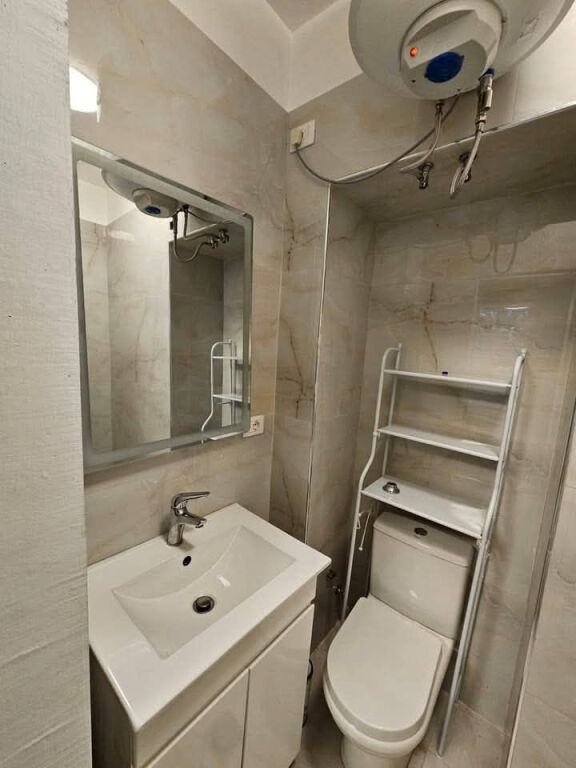 BUSINESS PREMISES FOR RENT 30M2 - NEAR BLOK, TIRANA