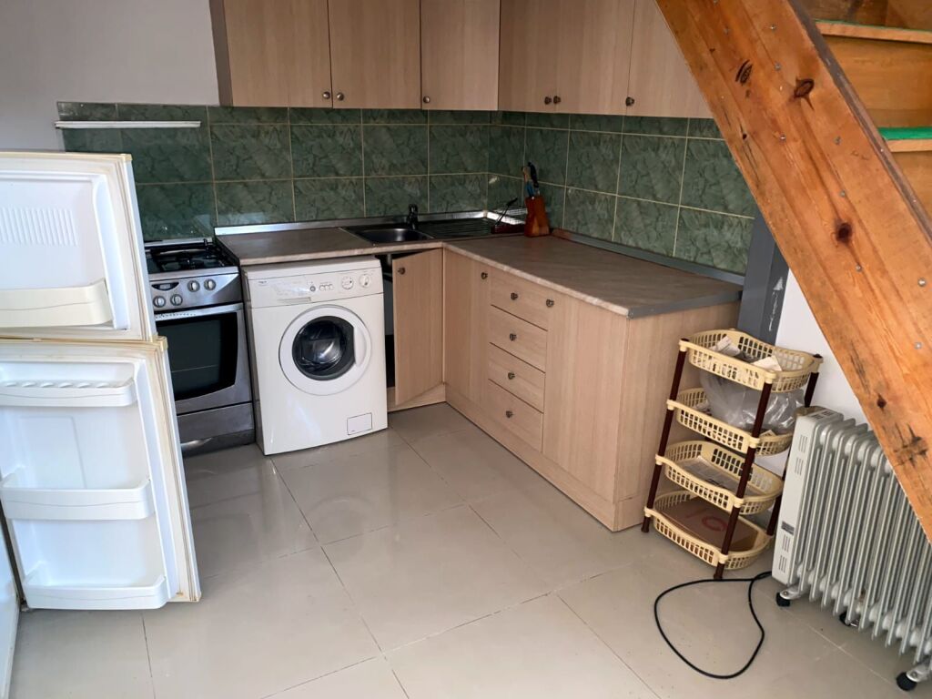 STUDIO APARTMENT 20000 LEKE.FRESH