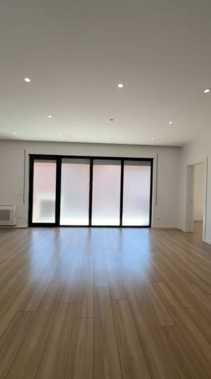 For rent 3+1+2 for Office Myslym Shyri !