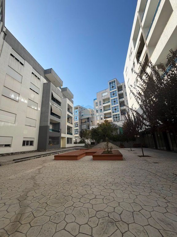 Qera , Apartament 2+1+2 , Kopshti Zoologjik , Tirane