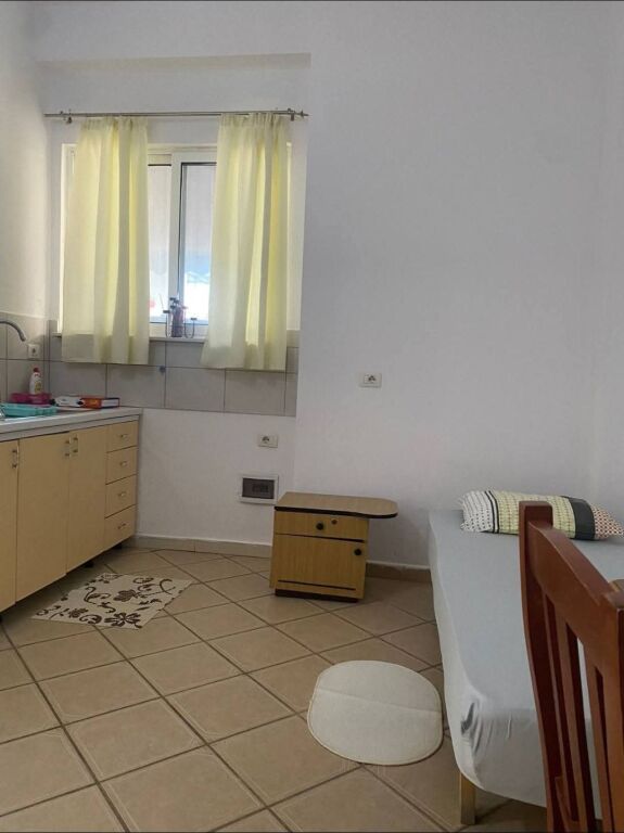 GARSIONERE 26000 LEKE.PALLATI ME SHIGJETA