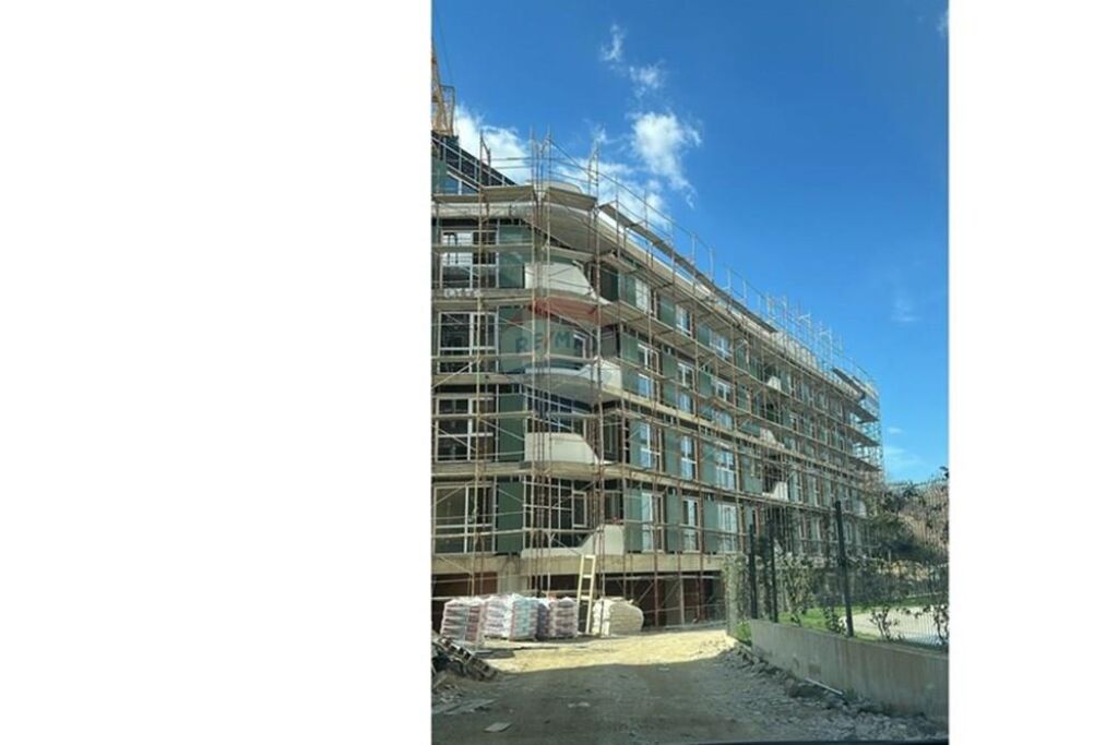 Apartament 2+1+2 ne Shitje Liqeni Thate