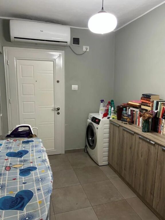 Jepet me qera apartamenti 2+1