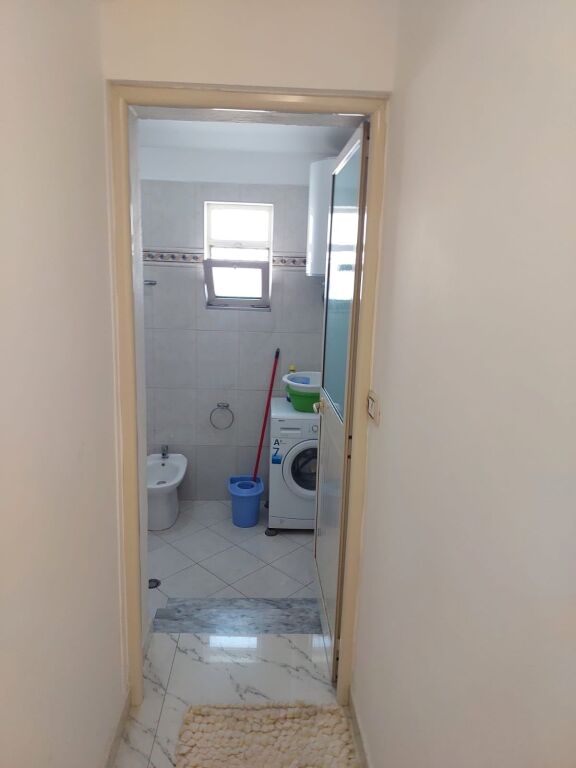 Appartamento 2+1 in affitto di fronte a Delikorgjit