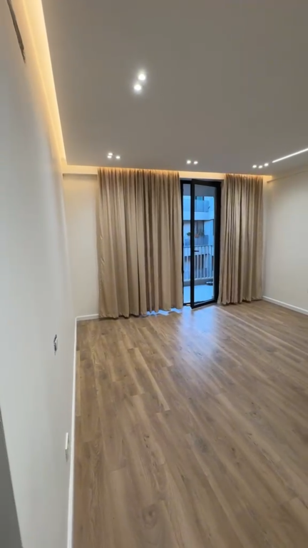 2 Apartamente 1+1, Golden Tower!