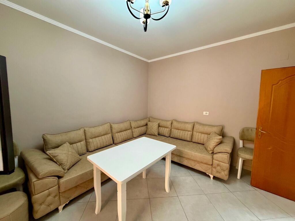 📣 QERA Apartament 2+1 📍 Prane Kryqezimit Te 21-Dhjetorit ✨