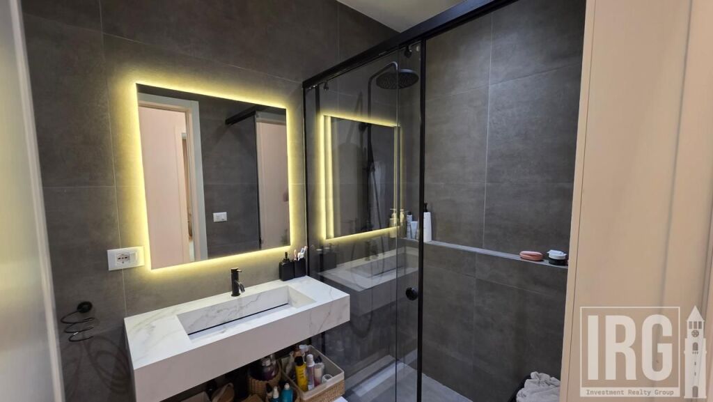 Apartament 3+1+2 Premium per shitje. Lake View Residences Rr Kosovareve.