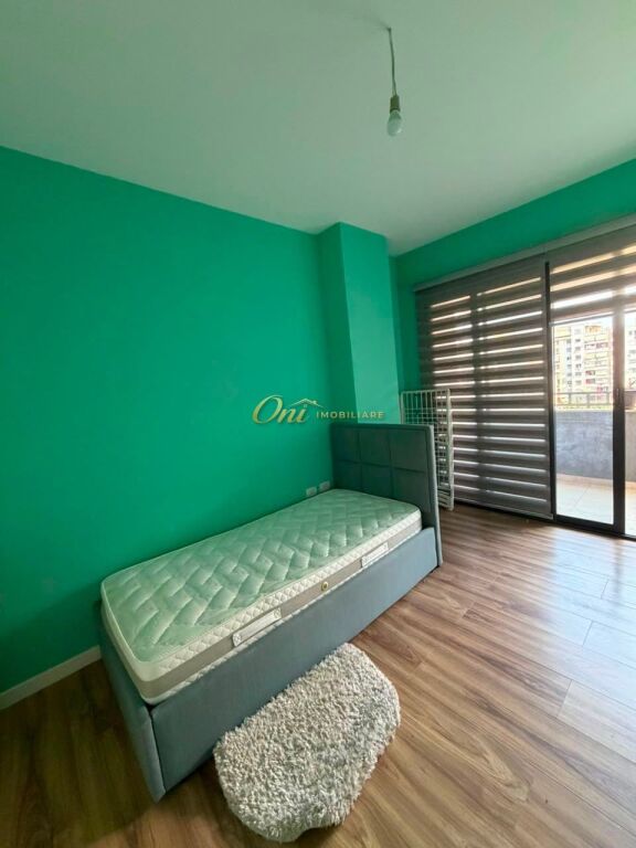 YZBERISHT, APARTAMENT ME QERA 2+1