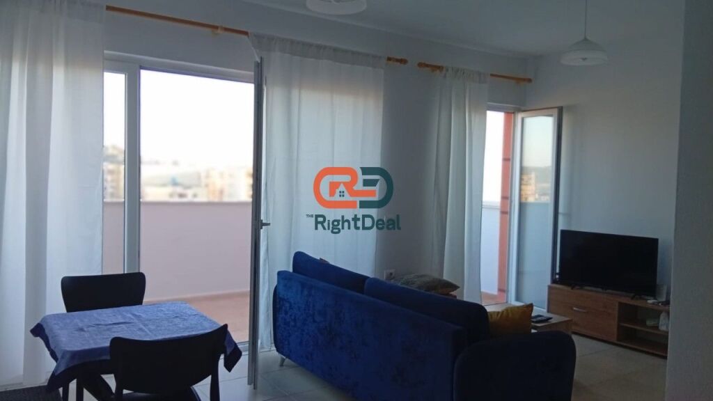 Ne Misto Mame, Jepet Me Qira Apartament 2+1+2+Verande, Mundesi Ideale Banimi !!!