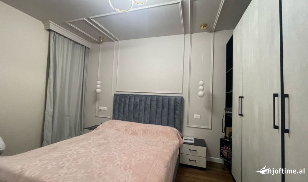 Apartament 1+1 me qira tek Komuna e Parisit
