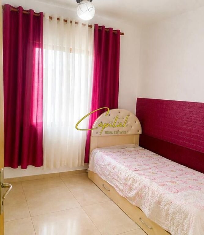 APARTAMENT ME QIRA 3+1+2 ASTIR 50.000 LEKE