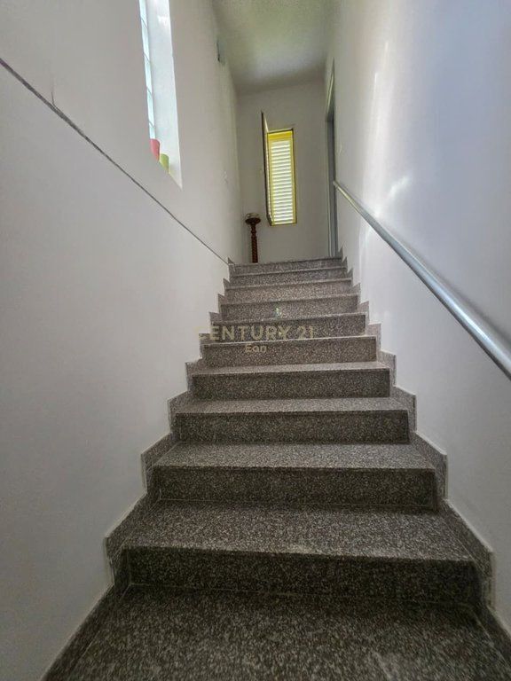 Vilë Për Shitje në Plazh Durrës !
