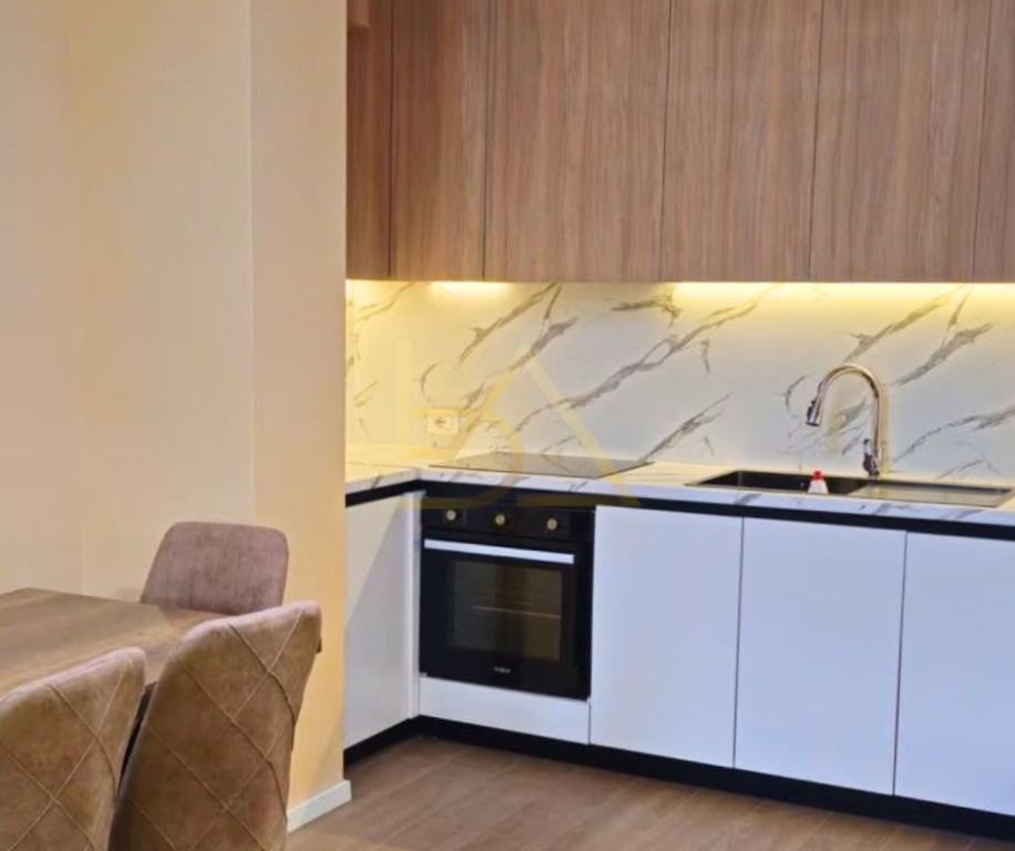 JEPET ME QIRA APARTAMENT 2+1 – LIQENI I THATË, TIRANË