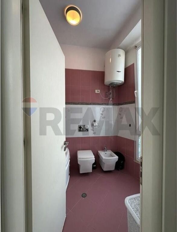 Apartament - Për Qira - Kodra e Diellit 1, Tiranë