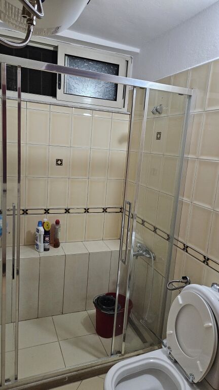 Per qera 2+1 tek Ambulanca 21 Dhjetori