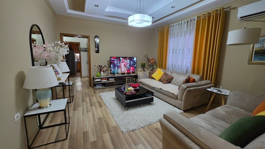 Apartment 3+1+2 for sale in Xhamllik! 190,000 €