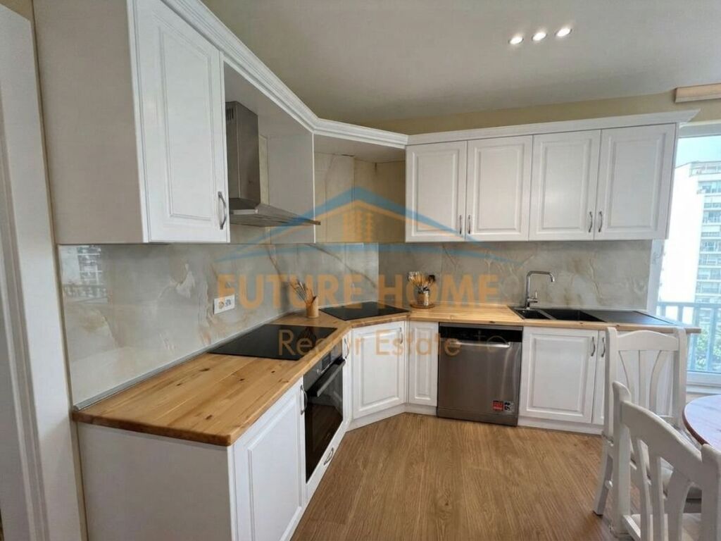 Rent, Apartment 2+1+2, Bllok