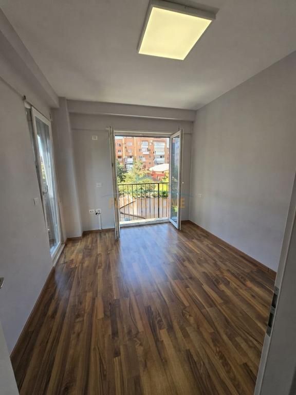 Rent, Office Space, Frosina Plaku Street, Tirana