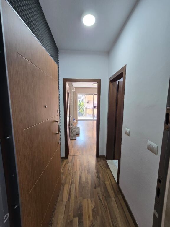 Office space for rent at 21 Dhjetori !