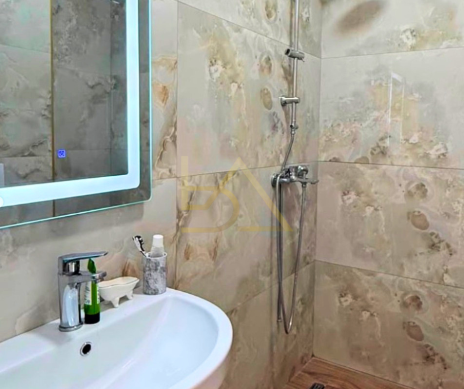 FOR SALE 2+1 APARTMENT – NEAR PARTIZANI HIGH SCHOOL, TIRANA