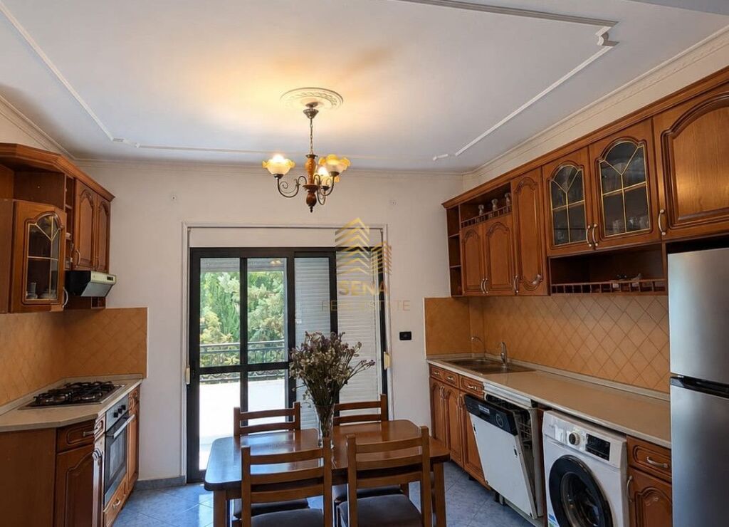 Qira, Apartament, 2+1+Blk, Bulevardi i Ri, 55.000 Leke/muaj