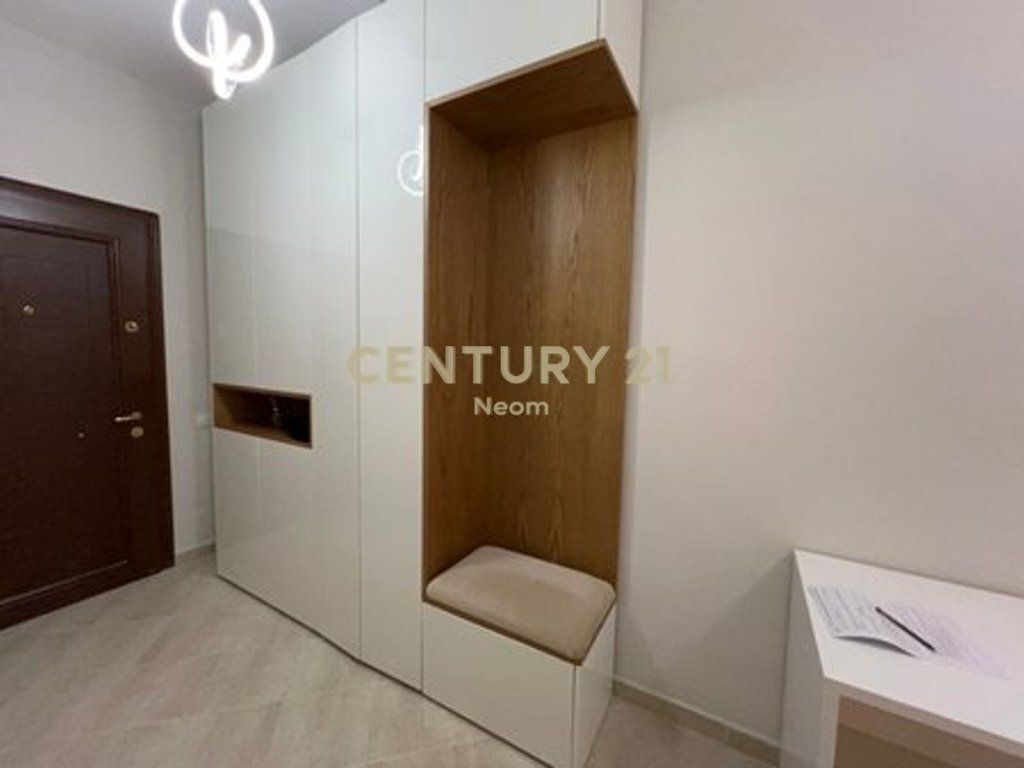 Apartament 1+1 me Qera, Liqeni i Thatë