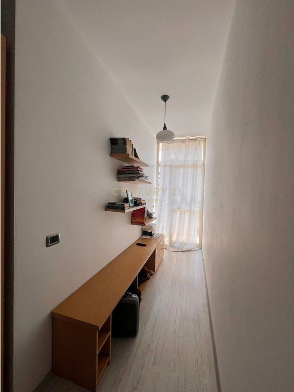 APARTMENT 2+1 FOR RENT OPPOSITE DEIORGJI!!