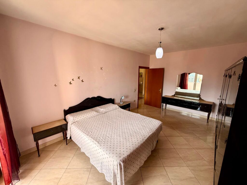 📣 APPARTAMENTO 1+1 IN AFFITTO ✨📍 Via “Siri Kodra”, all'interno del Piccolo Anello, vicino al Mercato “Xhangolli”