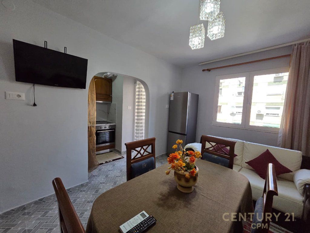 APARTAMENT ME QIRA 1+1 TEK ISH PARKU!