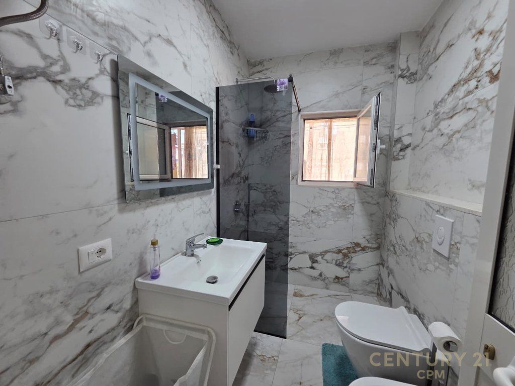 APARTAMENT ME QIRA 1+1 TEK ISH PARKU!