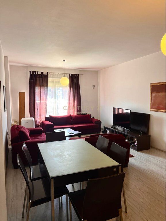 APARTMENT 2+1 FOR RENT OPPOSITE DEIORGJI!!